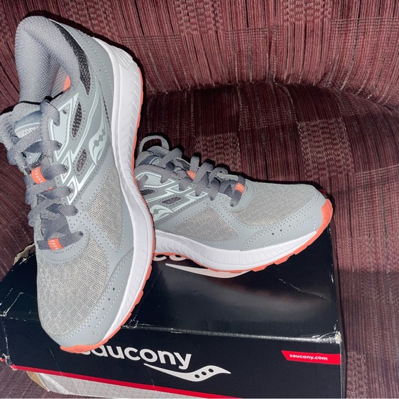 Sacouny Cohesion 13 Running/Walking shoes - Picture 1 of 8